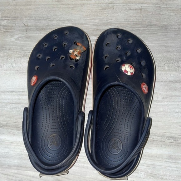 Blue crocs w/ accessories - Picture 3 of 6